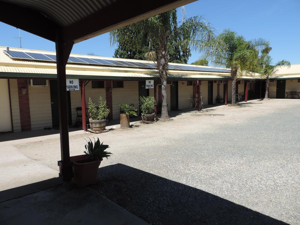 Tooleybuc Country Roads Motor Inn מראה חיצוני תמונה